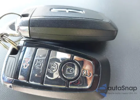 2020 Lincoln Nautilus Reserve from USA, damaged, VIN 2LMPJ8KP2LBL15521